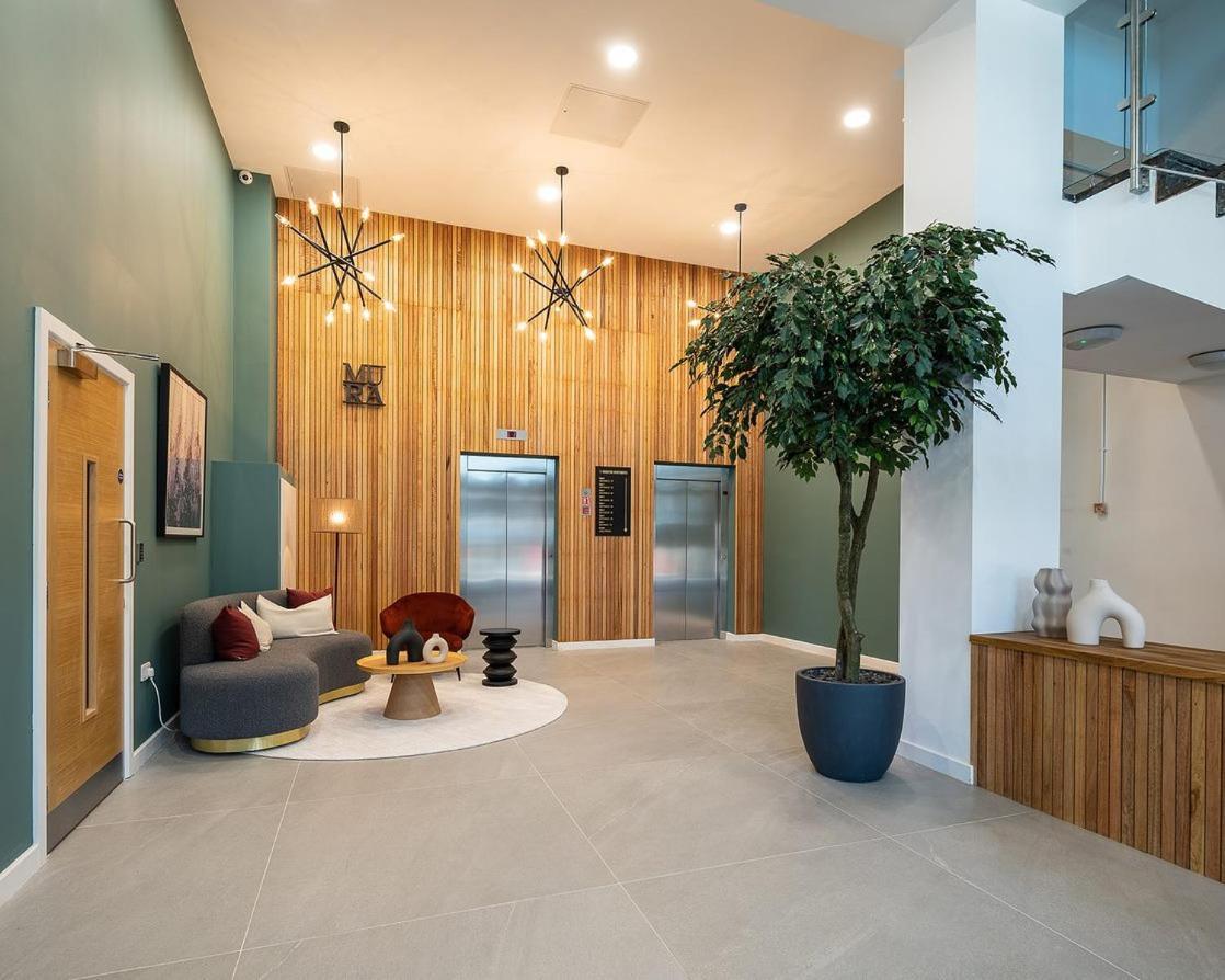 Hamilton Apartments By Viridian Hemel Hempstead Bagian luar foto